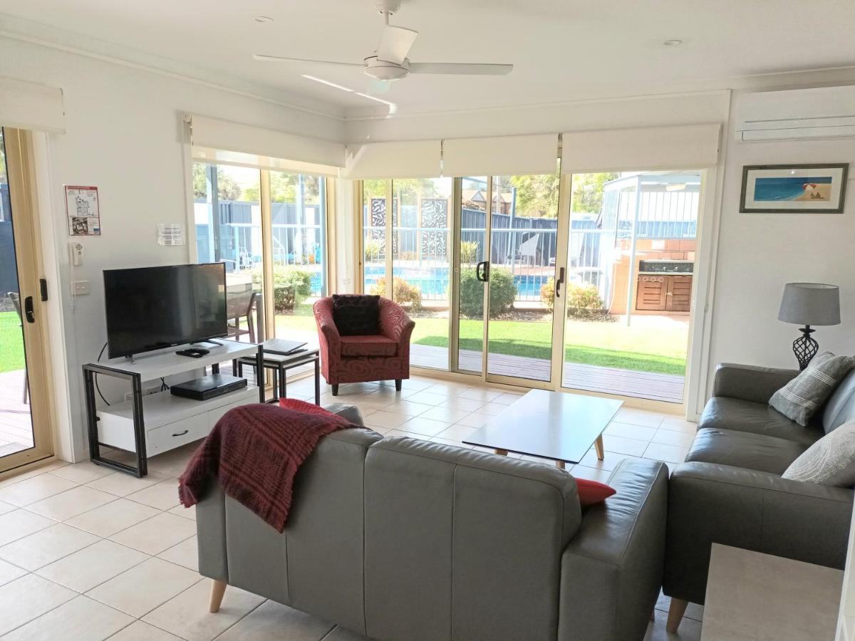 Grandeur Holiday Units Merimbula Exterior photo