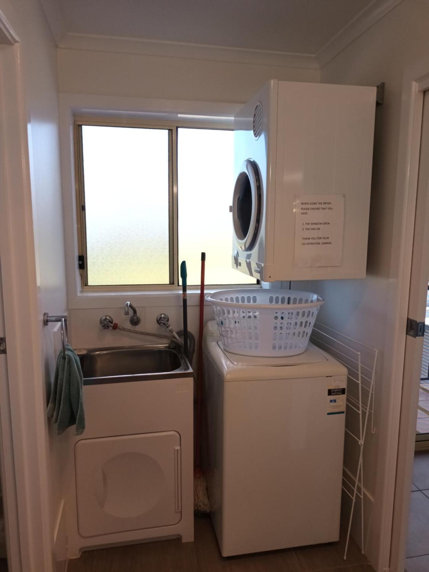 Grandeur Holiday Units Merimbula Room photo